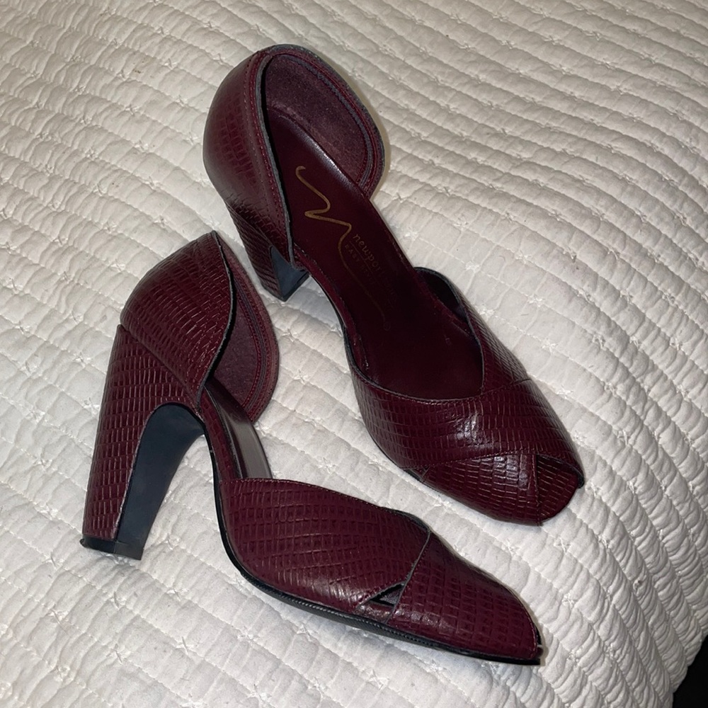 Textured Purple Heel